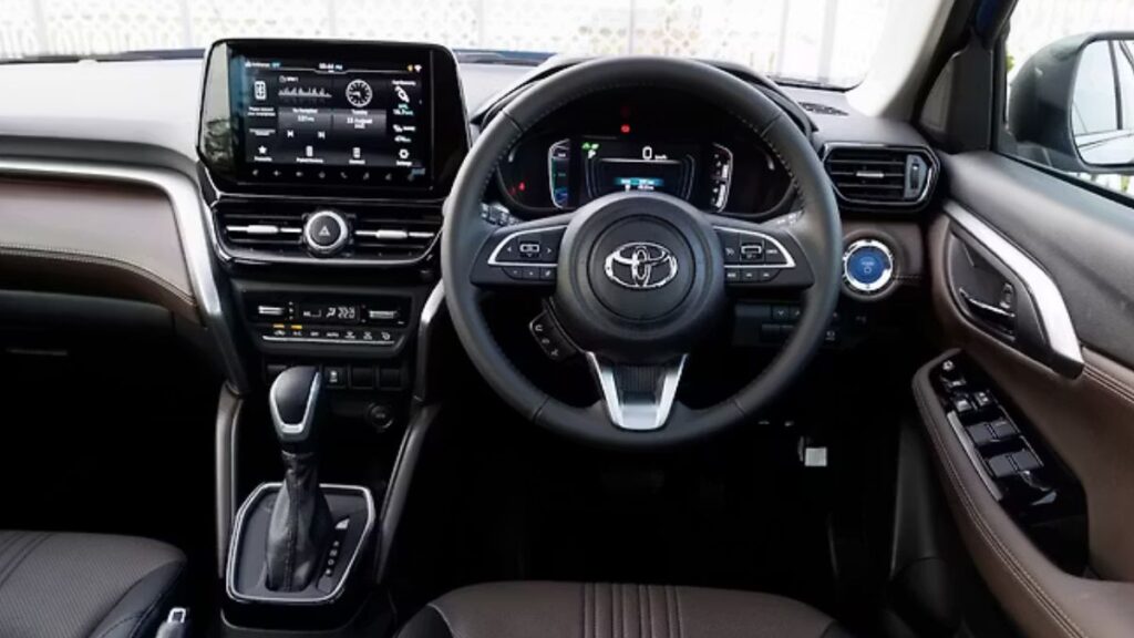 Toyota Hyryder 7-Seater